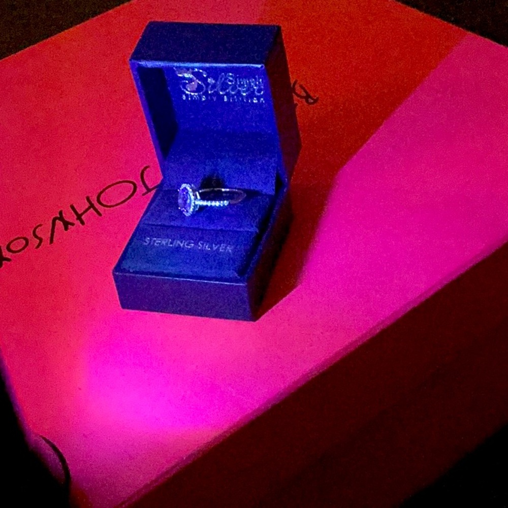 NWOT Silver Ring with Pave and Blue CZ Center Stone - Picture 6 of 6